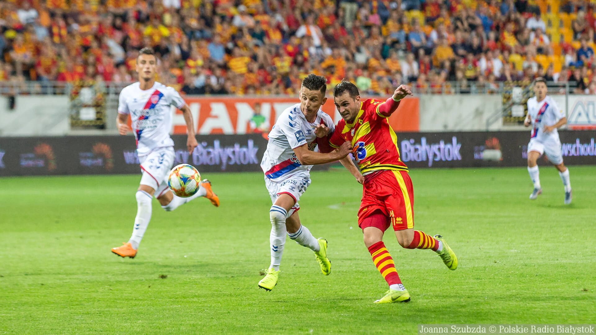 Jagiellonia Białystok zagra z Rakowem Częstochowa w środę, 28 kwietnia