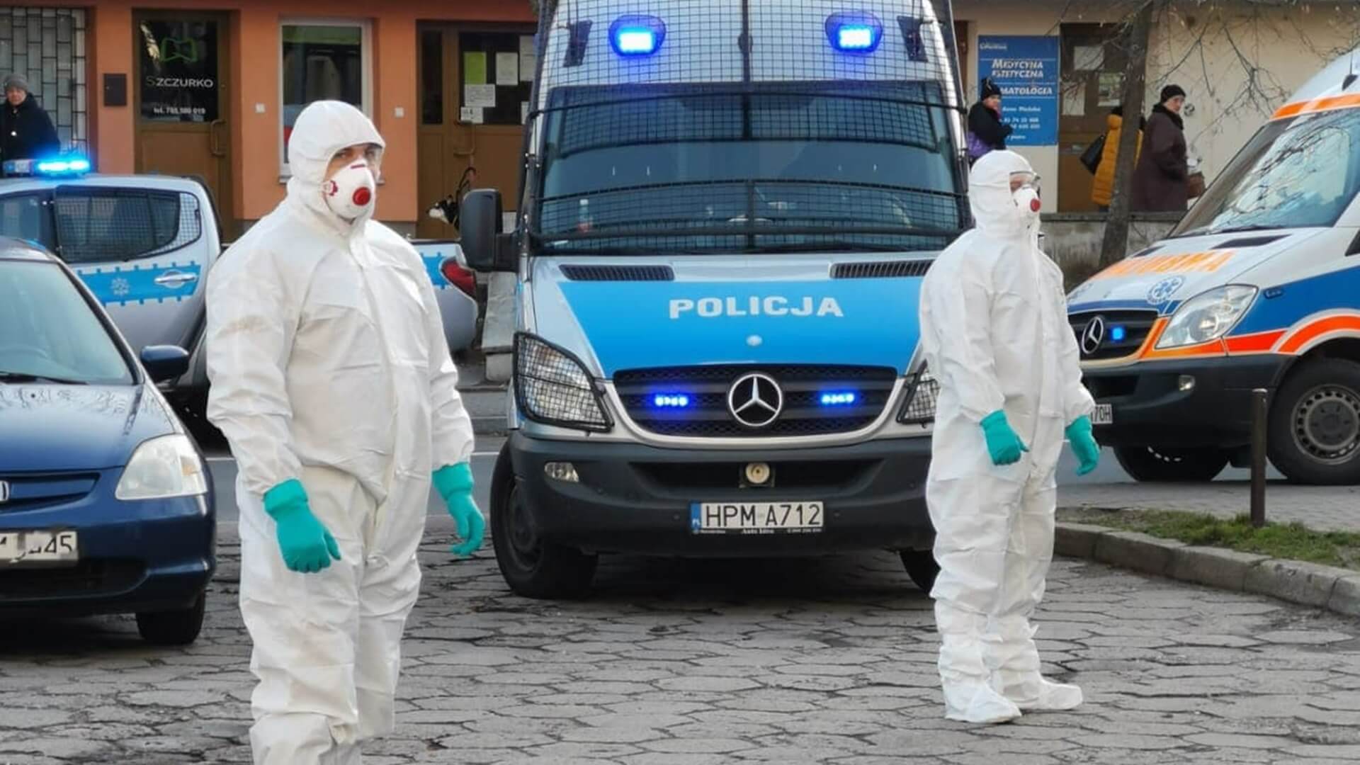 Pacjent z grupy ryzyka zarażenia koronawirusem wyszedł ze szpitala - zatrzymali go białostoccy policjanci