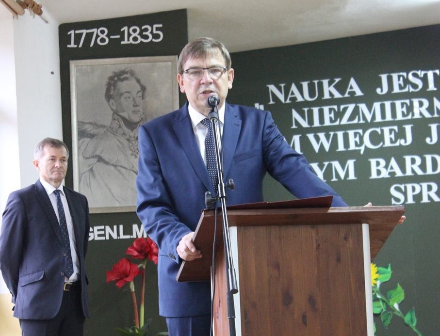 Wielki jubileusz Zespołu Szkół im. gen Ludwika Michała Paca w Dowspudzie