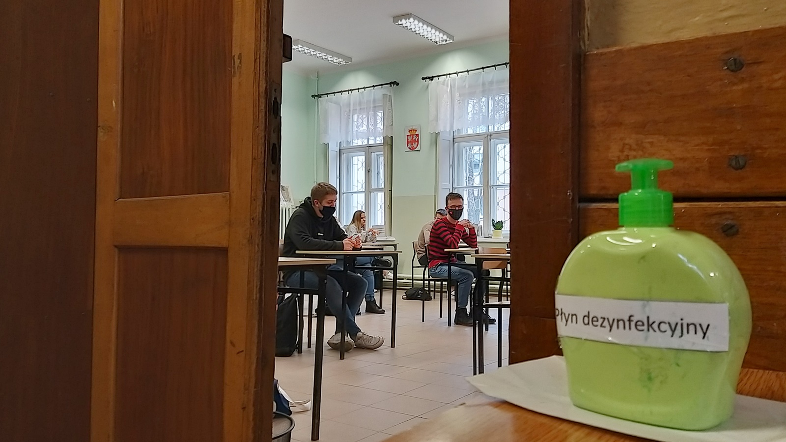 Tysiące uczniów w całym kraju przystąpiło do próbnych matur