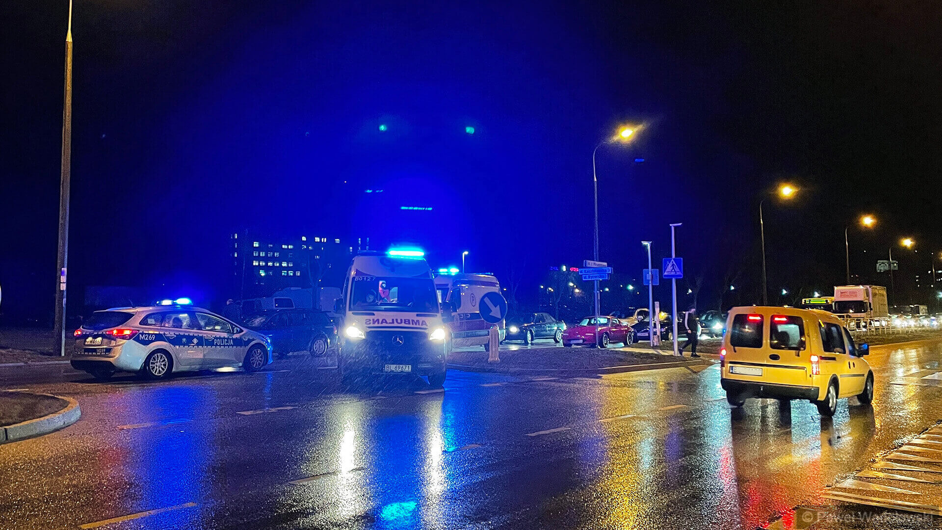 Wypadek w Łomży - dwie osoby ranne