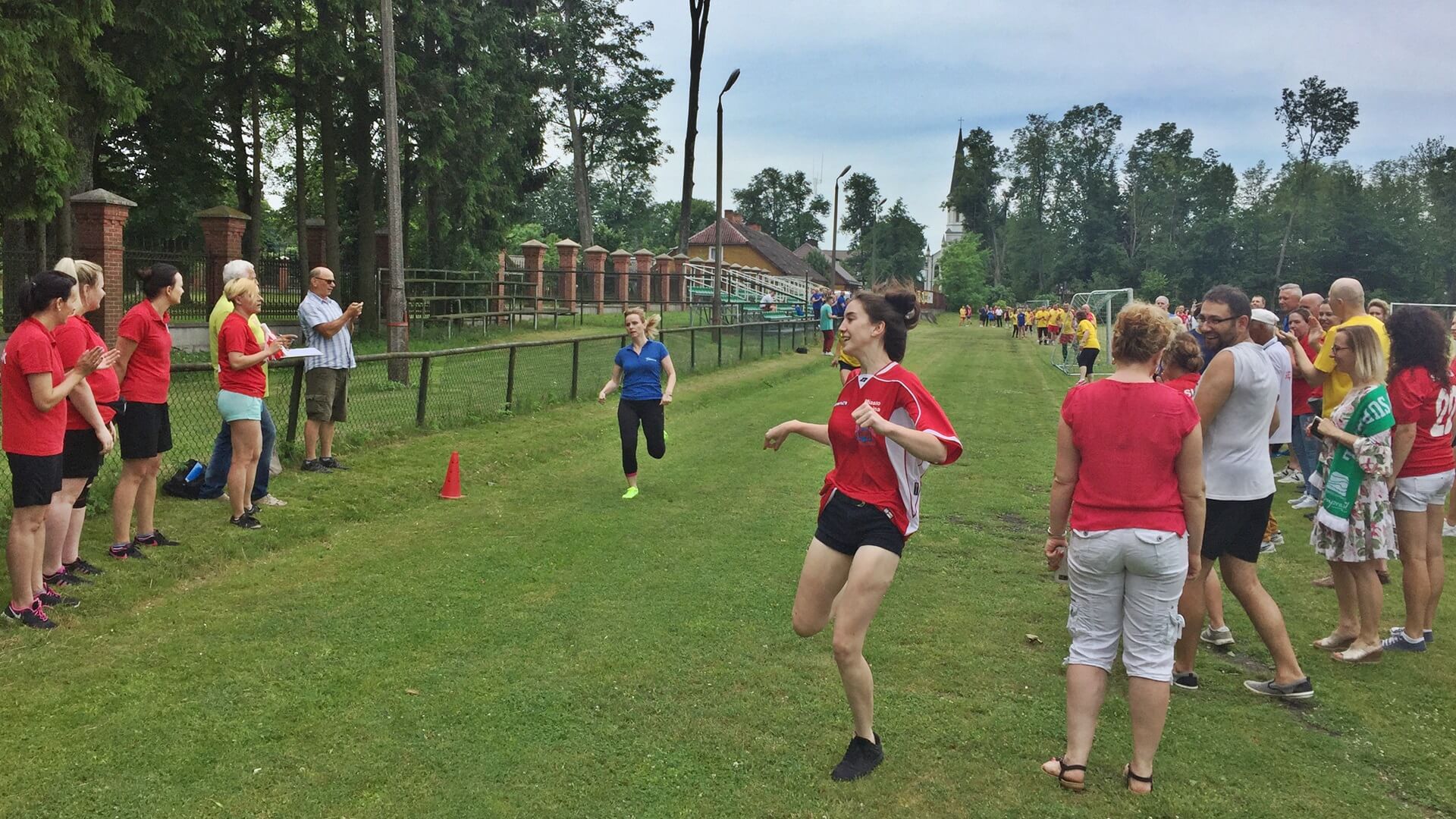 Marynarki zamienili na sportowe ubrania – podlascy samorządowcy rywalizowali w Spartakiadzie