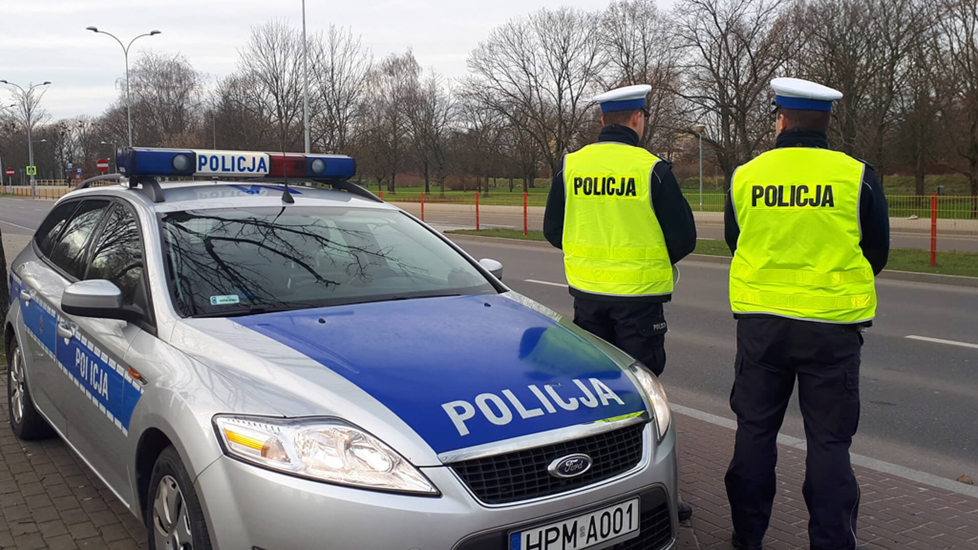 Wzmożony ruch w okresie świątecznym - będzie więcej kontroli policyjnych