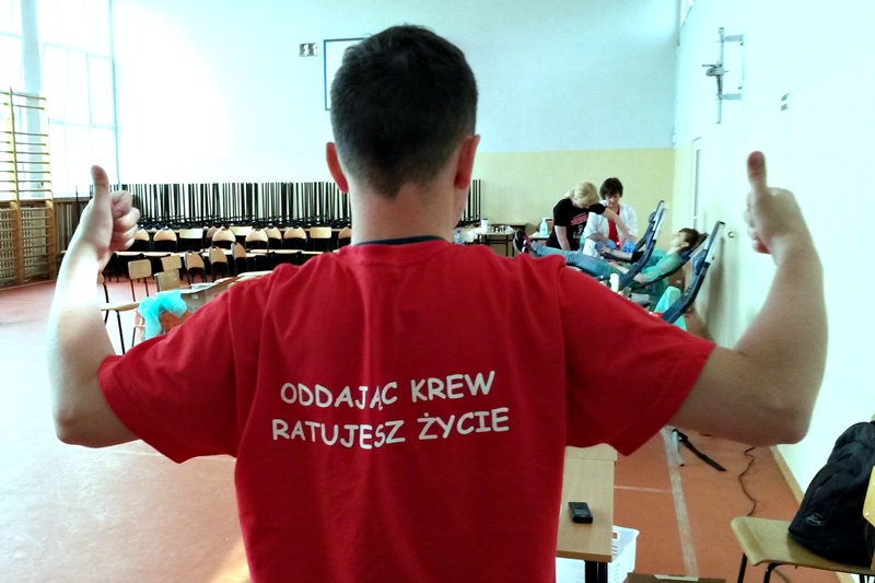 Mońki:  Zbiórka krwi dla potrzebującej nastolatki z Augustowa po wypadku na gokartach