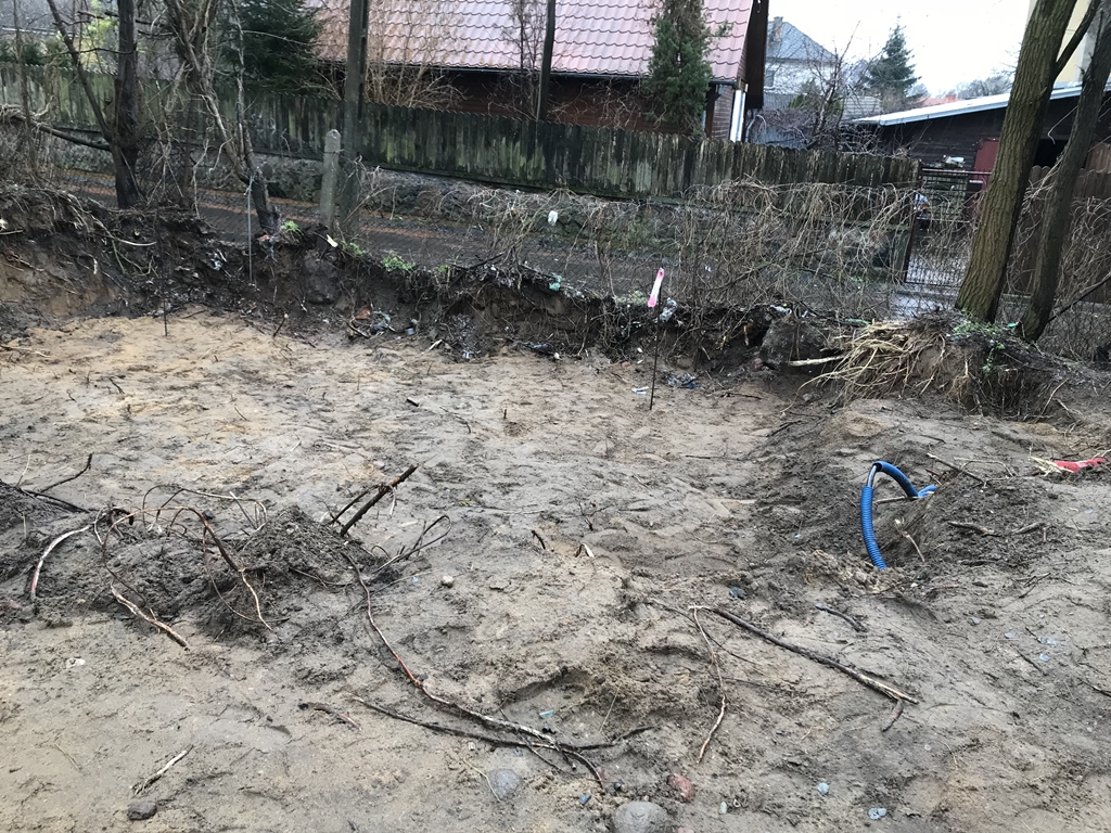 Czy podczas budowy w Siemiatyczach doszło do znieważenia miejsca pochówku? Sprawdza to prokuratura