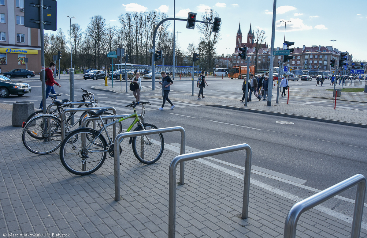 Gdzie potrzebne są stojaki rowerowe? Białostoczanie mogą zgłaszać miejsca