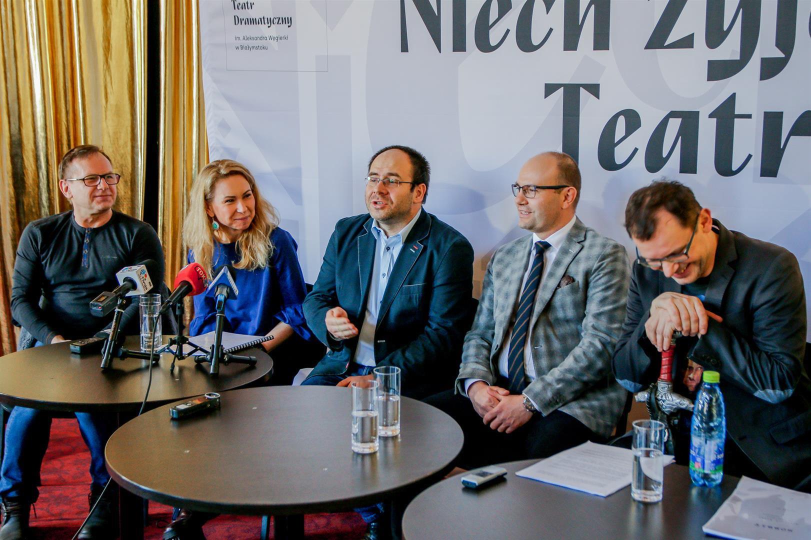 Teatr Dramatyczny jako jedyny w Polsce wystawi "Hobbita"