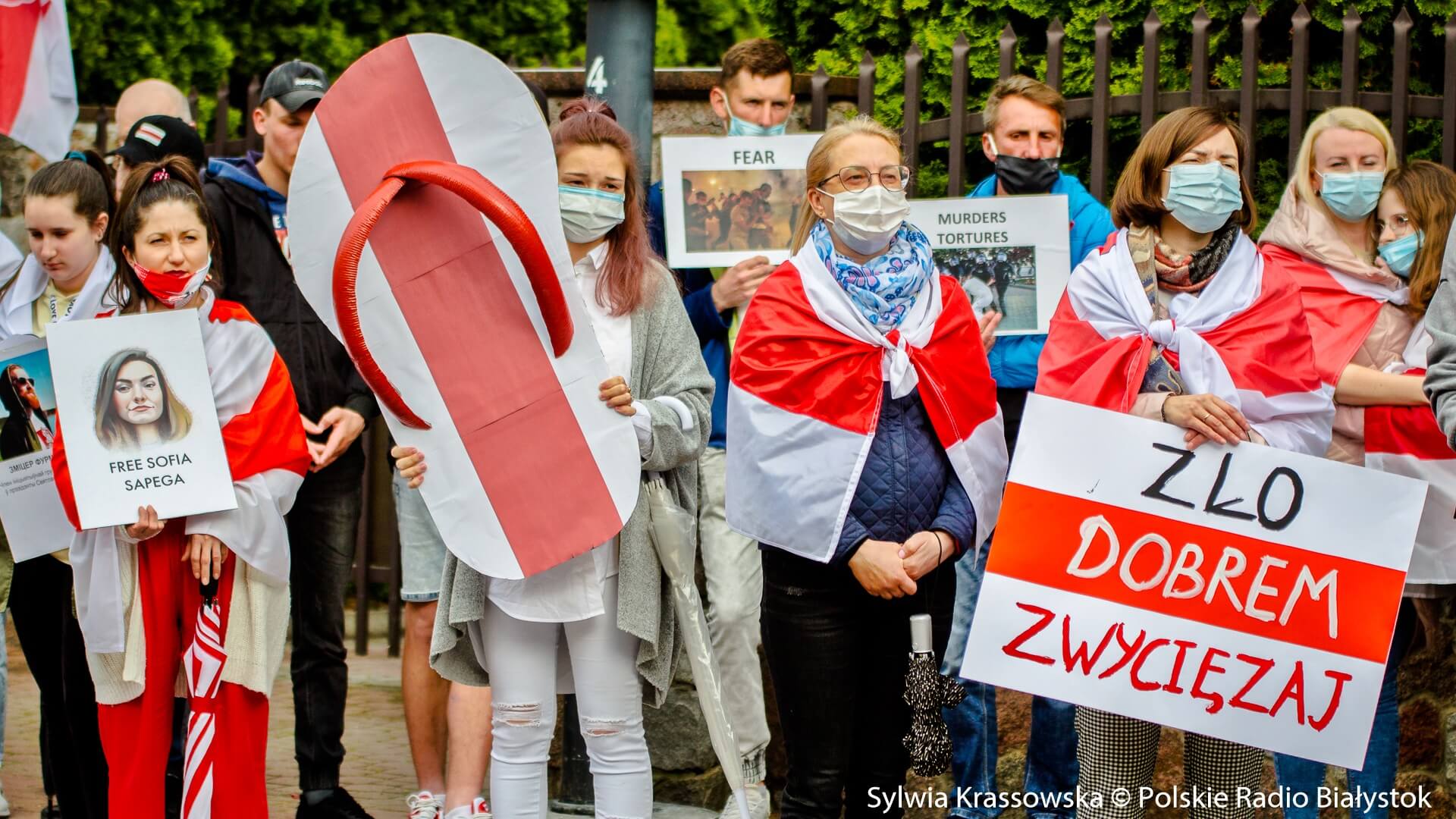 Pikietę w obronie więźniów politycznych zorganizowali mieszkający w Białymstoku Białorusini [zdjęcia]