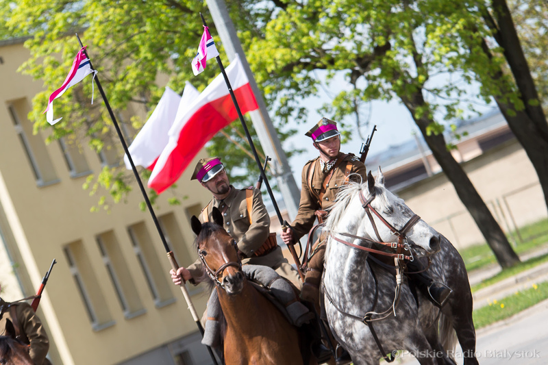 Swoje święto obchodzą kawalerzyści z 10. Pułku Ułanów Litewskich w Białymstoku