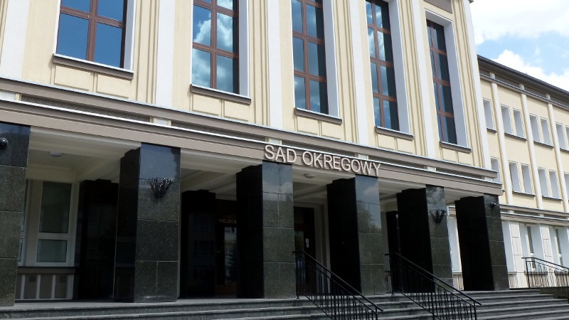 Białostocki sąd utrzymał wyroki ws. oszustwa metodą "na policjanta"