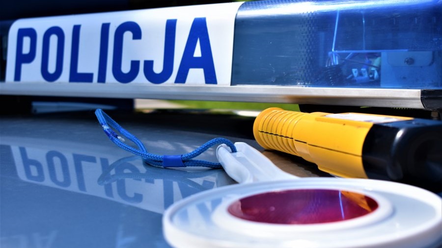 2 tys. zł i 15 punktów karnych za jazdę pod prąd drogą ekspresową S61