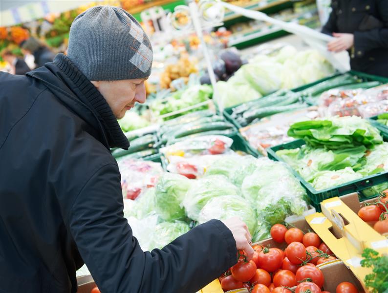 Polscy konsumenci coraz chętniej wydają pieniądze na krajowe produkty