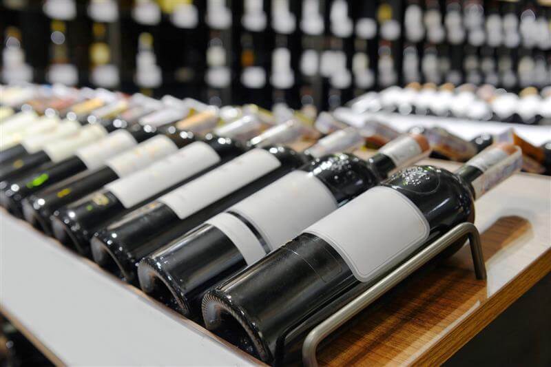 W Suwałkach w nocy nie kupimy alkoholu - radni wprowadzili prohibicję