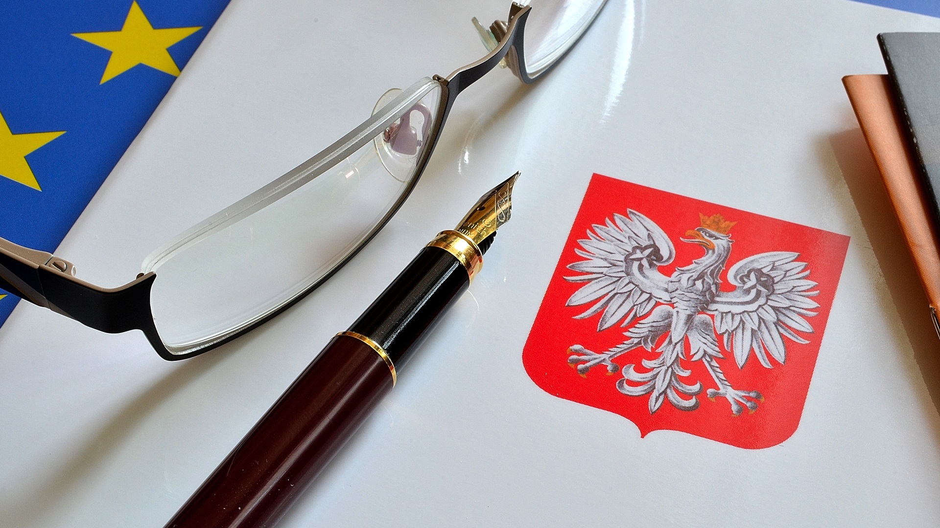 Prezydent podpisał ustawę ws. pomocy branżowej dla firm - tzw. tarczę 6.0