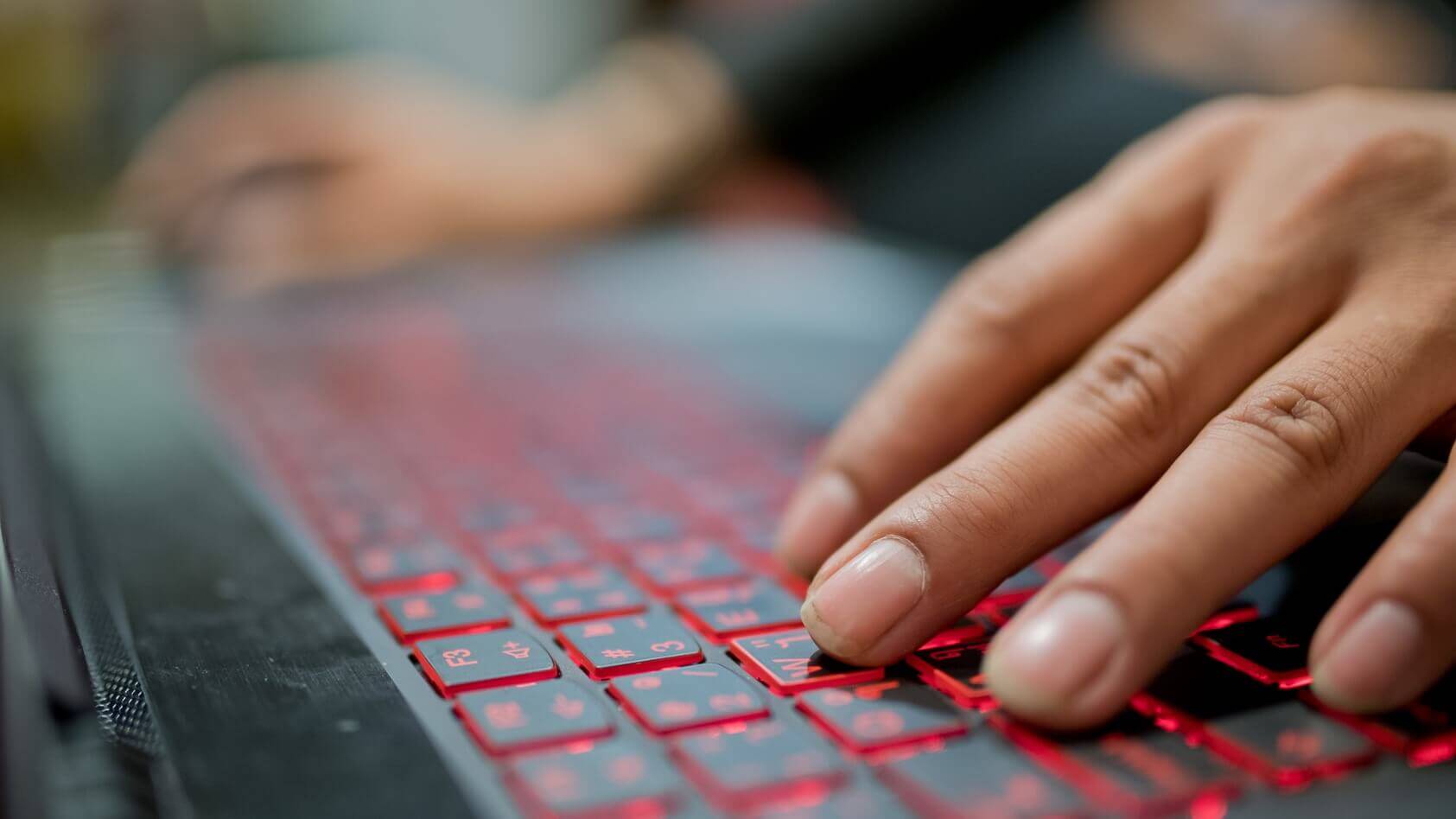 Suwalczanin zaufał "fałszywemu brokerowi" i stracił ponad 100 tysięcy złotych