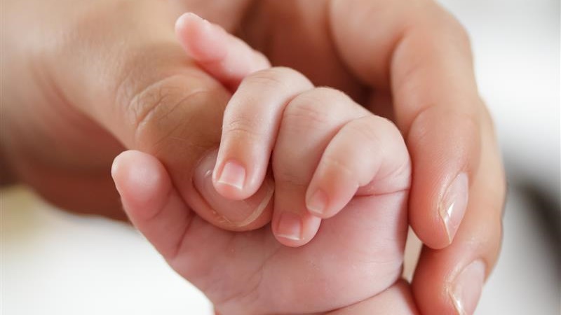 Zaniechanie przy porodzie wcześniaka - oskarżony lekarz i dwie położne