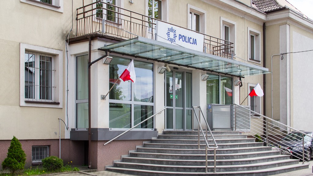 Sejny. Połknęła torebki foliowe zawierające narkotyki i dlatego zmarła