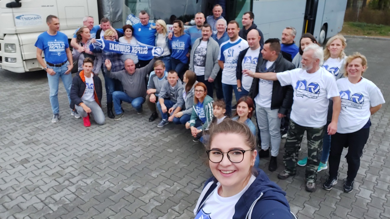 Klubu Kibica Ślepska Malowu zbiera na busa