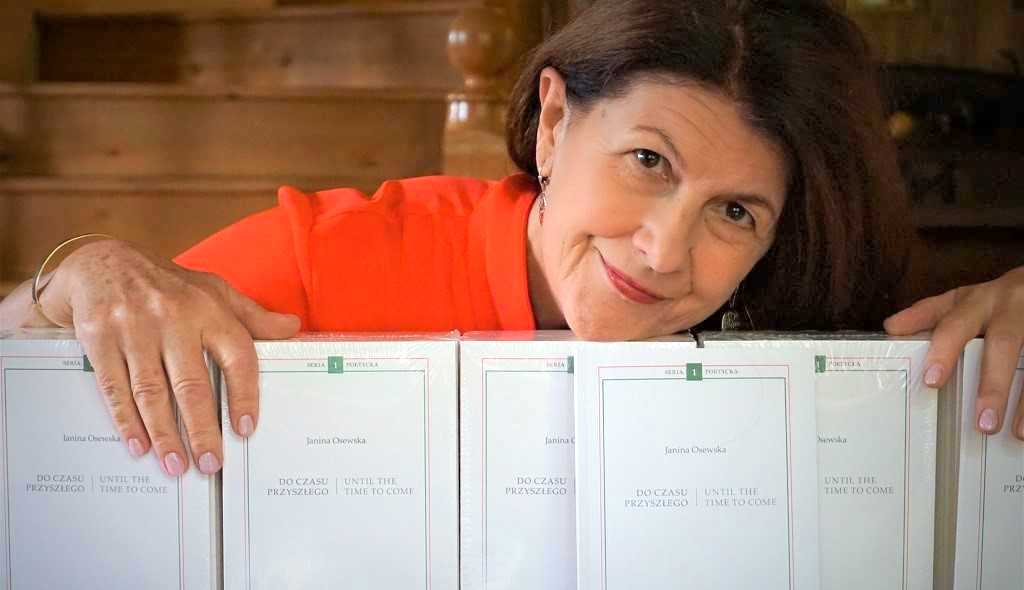 Janina Osewska - znana poetka z Augustowa została uhonorowana nagrodą okolicznościową przez Ministra Kultury, Dziedzictwa Narodowego i Sportu