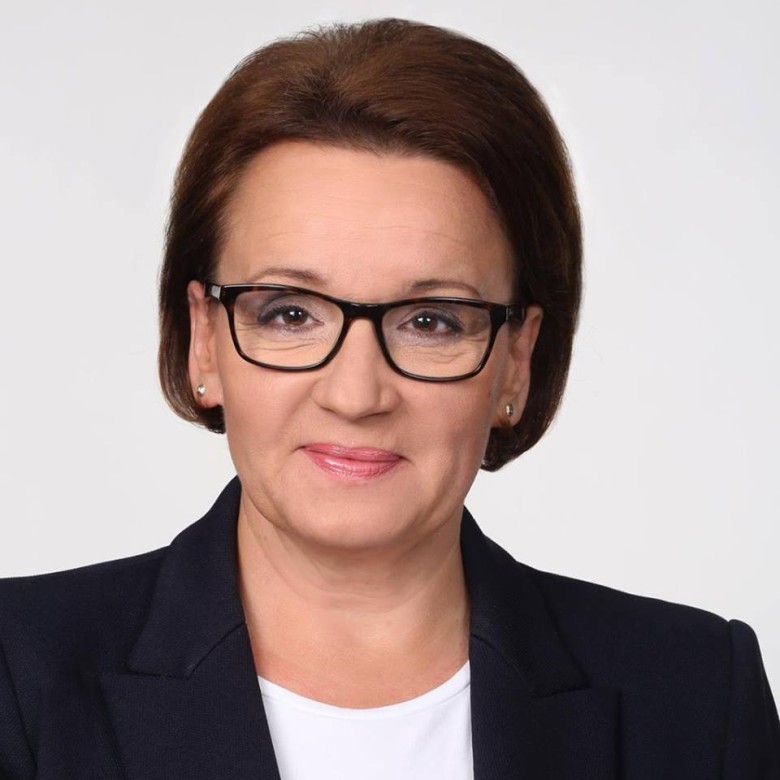Minister Anna Zalewska spotka się z mieszkańcami Augustowa i Suwałk