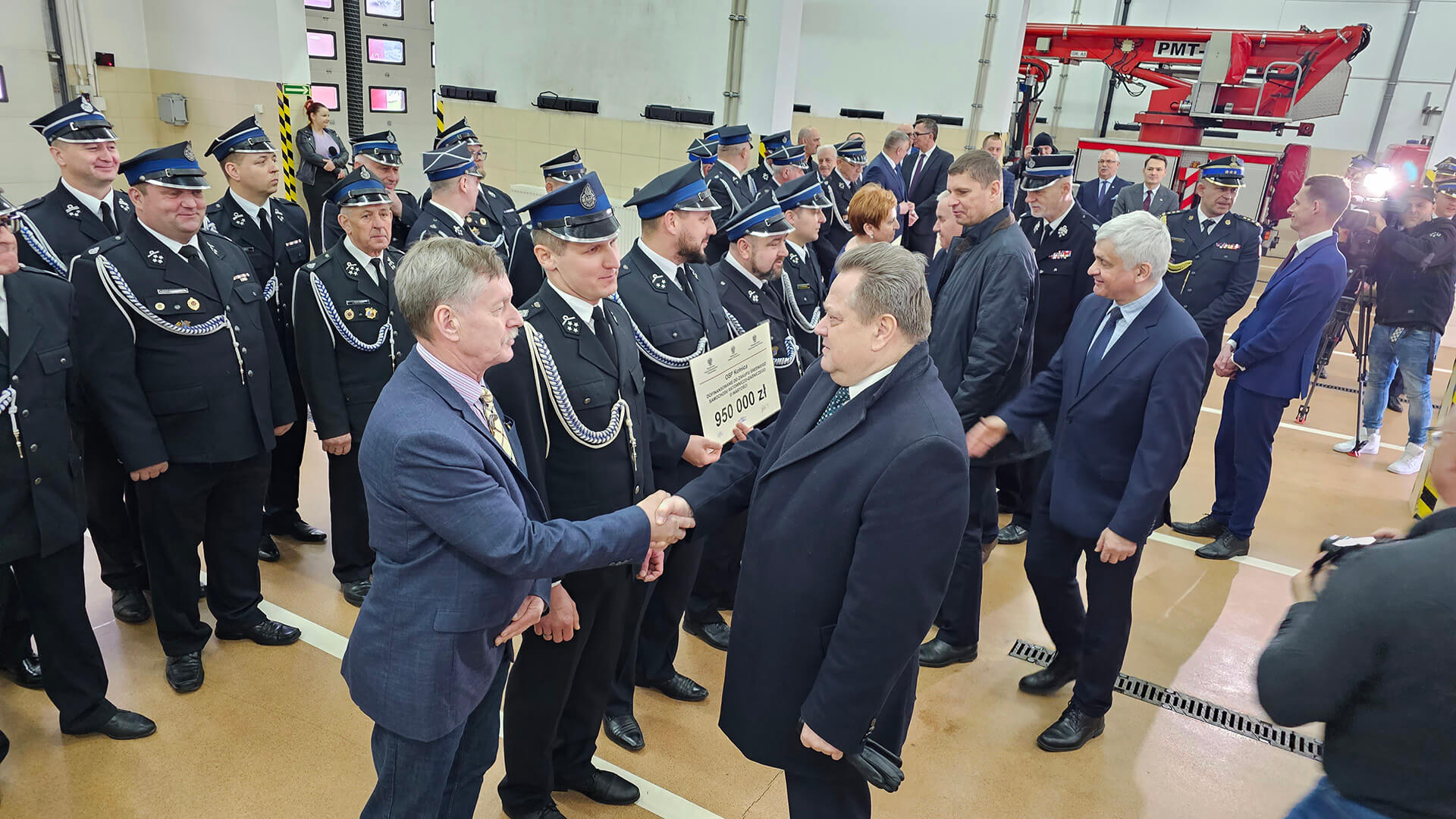 12 nowych wozów strażackich trafi do jednostek OSP w Podlaskiem