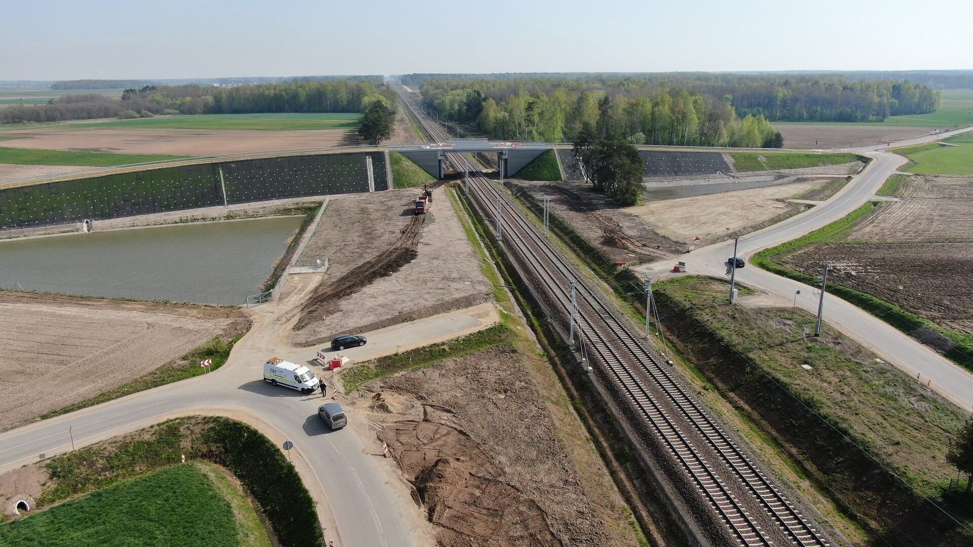 Kierowcy mogą już korzystać z dwóch nowych wiaduktów na trasie Rail Baltica