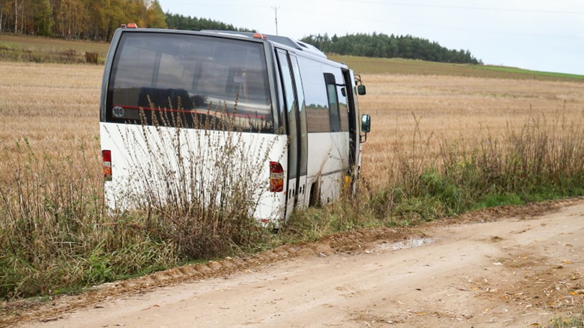 19-latek z okolic Sokółki podejrzany o kradzież z włamaniem do autobusu