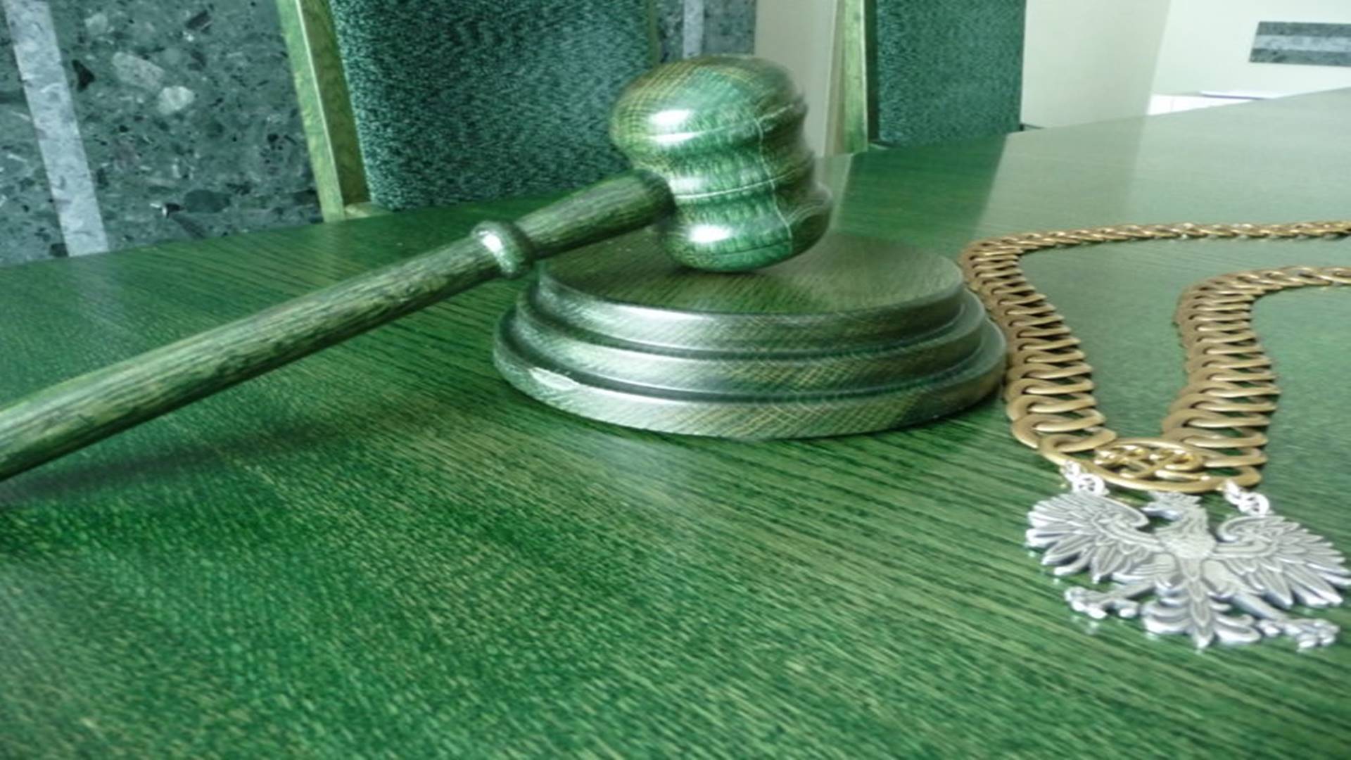 Znęcał się nad starymi rodzicami - idzie do więzienia i na terapię