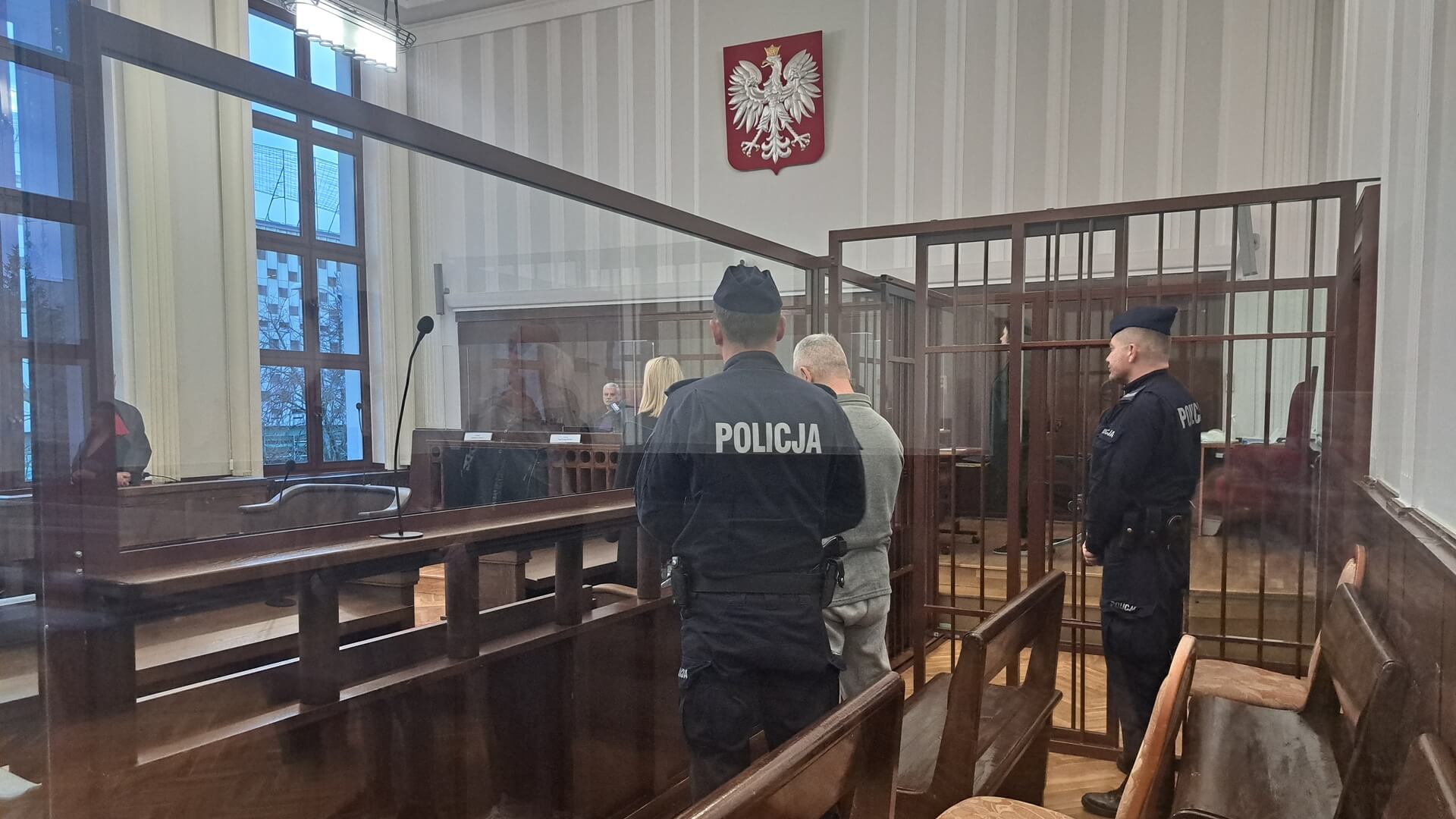 Na 15 lat więzienia skazał białostocki sąd mężczyznę oskarżonego o zbrodnię sprzed ponad 30 lat