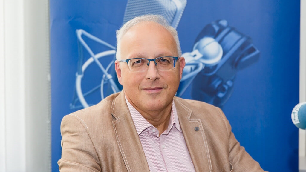 Prof. Flisiak: na koronawirusa uodpornionych jest ok. 20 proc. Polaków
