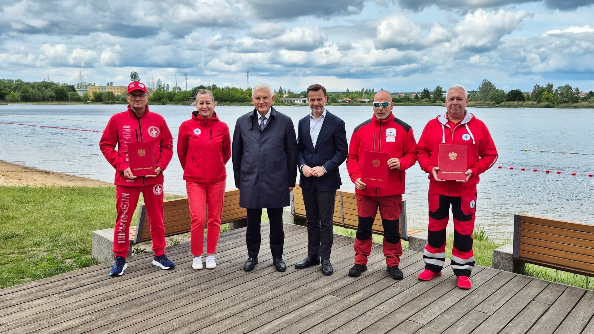 Więcej sprzętu, więcej ratowników. Pół miliona złotych wsparcia dla podlaskich WOPR-ów