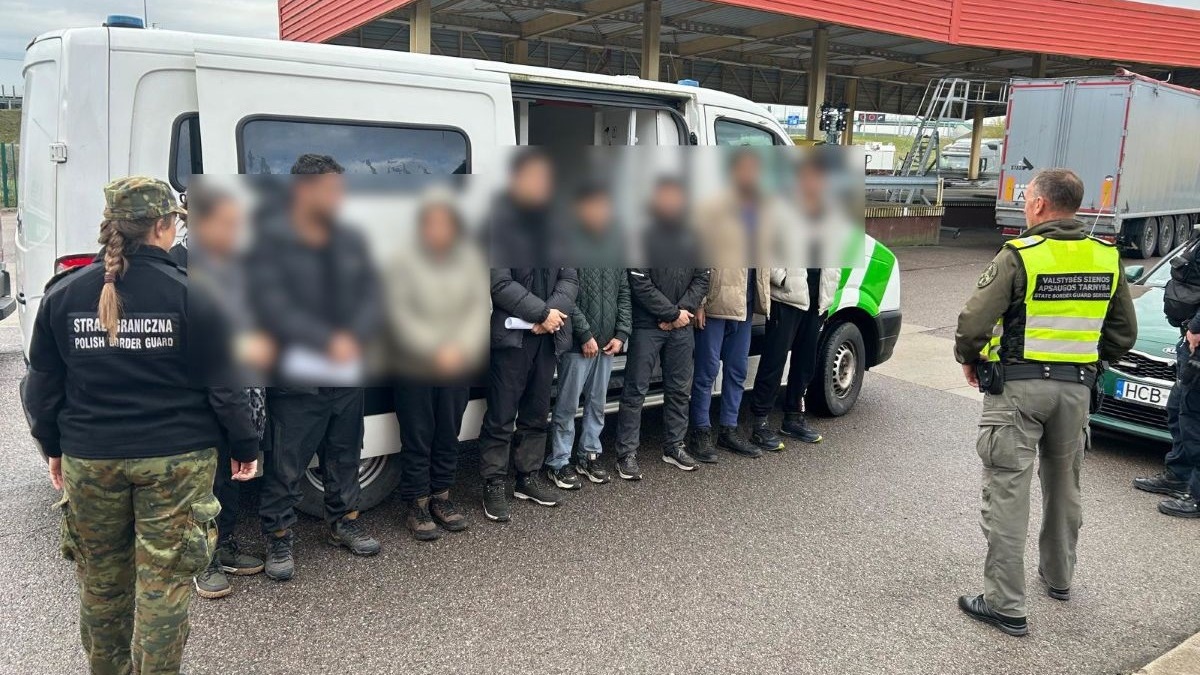 Nielegalne przekroczenie granicy z Litwą. Zatrzymano 10 osób