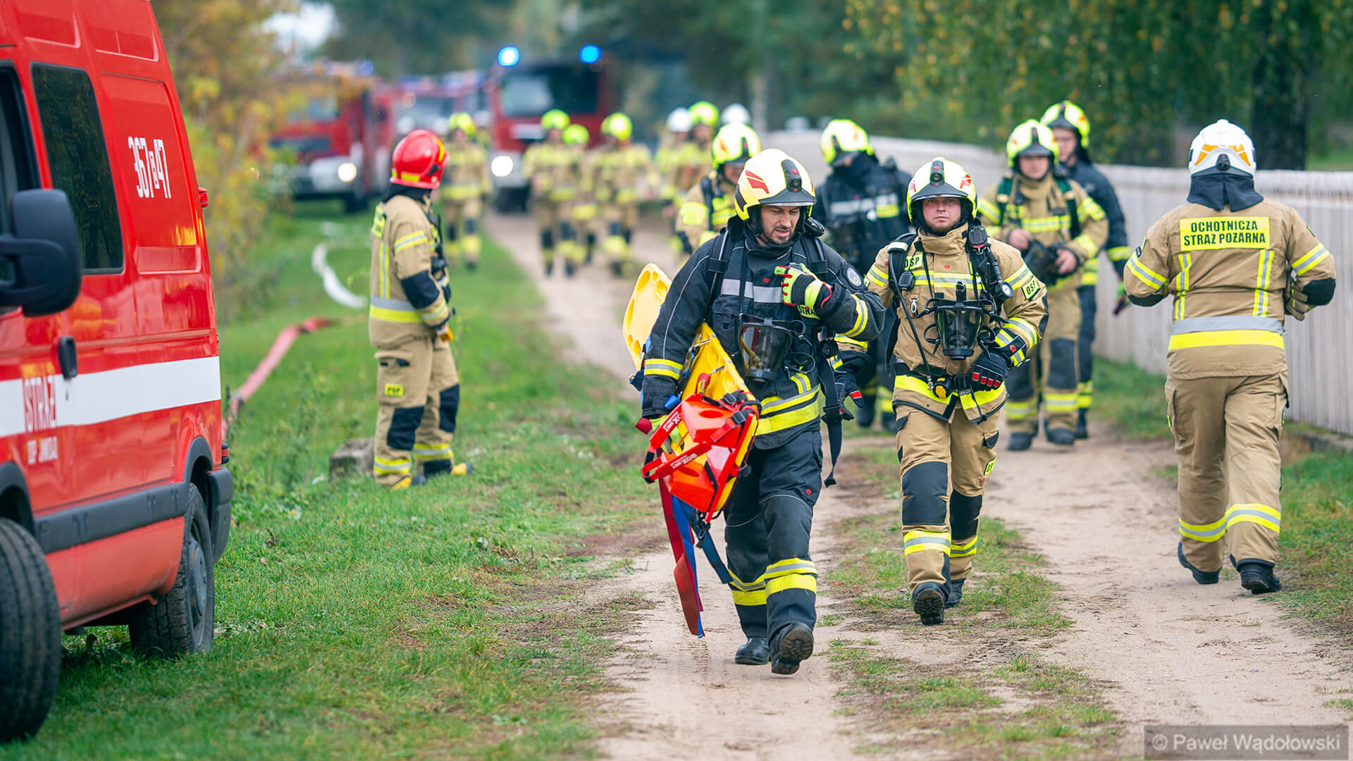 Ćwiczenia strażaków w Skansenie Kurpiowskim [zdjęcia, wideo]