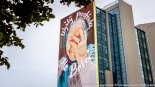 Mural "Wyślij pocztówkę dla babci i dziadka", fot. Sylwia Krassowska