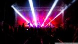 Koncert Sarsy w Augustowie, Mistrzostwa Polski w Pływaniu na Byle Czym 2023, fot. Joanna Szubzda