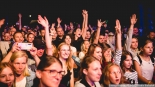 Koncert Sarsy w Augustowie, Mistrzostwa Polski w Pływaniu na Byle Czym 2023, fot. Joanna Szubzda