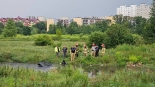 Samochód w rzece Białej, 11.07.2024, fot. Sylwia Krassowska