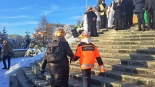 Co najmniej kilkaset osób wzięło udział w Orszaku Trzech Króli w Łomży, fot. Adam Dąbrowski