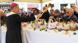 Święcenie pokarmów na Rynku Kościuszki w Białymstoku, fot. Marcin Gliński