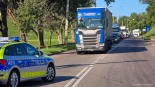 Zderzenie busa z volkswagenem na ul. Zjazd w Łomży, 10.07.2024, fot. Paweł Wądołowski