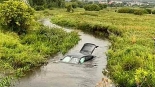 Samochód w rzece Białej, 11.07.2024, fot. Kolizyjne Podlasie