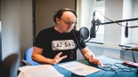 Produkcja audiobooka "Życiorys pisany przez historię" Romualda Lipińskiego, fot. Sylwia Krassowska