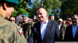 Mariusz Błaszczak na pikniku wojskowym w Czarnej Białostockiej, fot. Joanna Szubzda