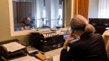 Produkcja audiobooka "Życiorys pisany przez historię" Romualda Lipińskiego, fot. Sylwia Krassowska
