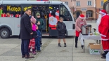 Akcja "Wigilijny stół" w Łomży, 24.12.2024, fot. Paweł Wądołowski