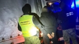 Zatrzymany samochód i kierowca, źródło: POSG