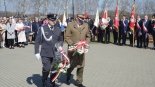Mieszkańcy Zambrowa uczcili pamięć ofiar Katynia, 13.04.2025, fot. Adam Dąbrowski