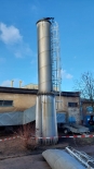 W Lipsku na ulicy Nowodworskiej zawalił się komin wolnostojący, uszkadzając sąsiedni budynek, 16.12.2024, źródło: KP PSP AUGUSTÓW / X (Twitter)