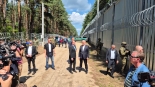 Alexander Dobrindt i Tomasz Siemoniak na polsko-białoruskiej granicy w Połowcach, 21.07.2025, fot. Grzegorz Pilat