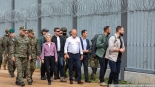 Ursula von der Leyen i Donald Tusk na granicy polsko-białoruskiej, 31.08.2025, fot. Joanna Szubzda
